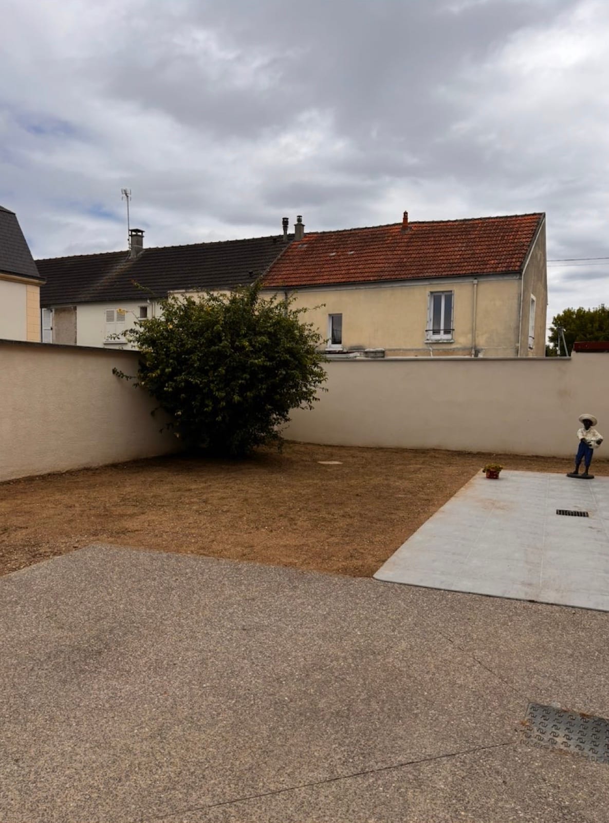 Terrain nettoyé et remis en état après un défrichage Green Line Solutions